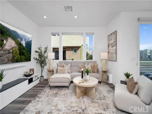 1669 W Lincoln 102 Avenue, Anaheim, CA