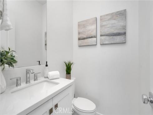 1669 W Lincoln 102 Avenue, Anaheim, CA