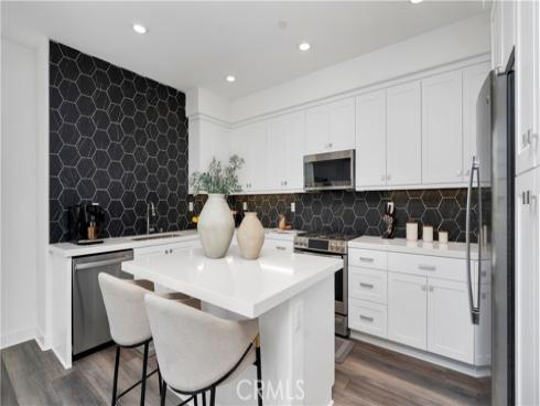1669 W Lincoln 102 Avenue, Anaheim, CA