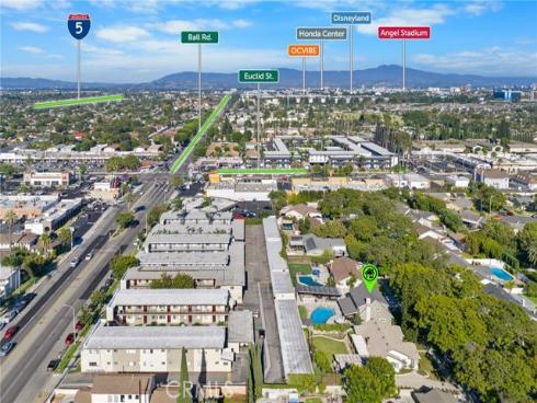 1745 W Bowling , Anaheim, CA