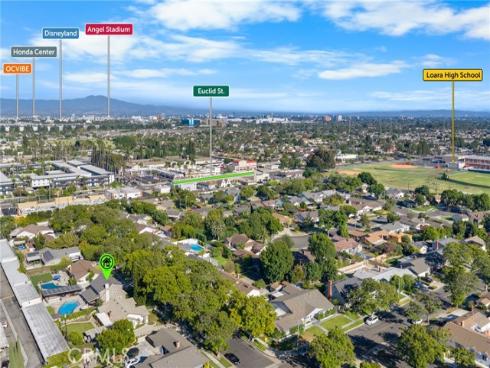 1745 W Bowling , Anaheim, CA