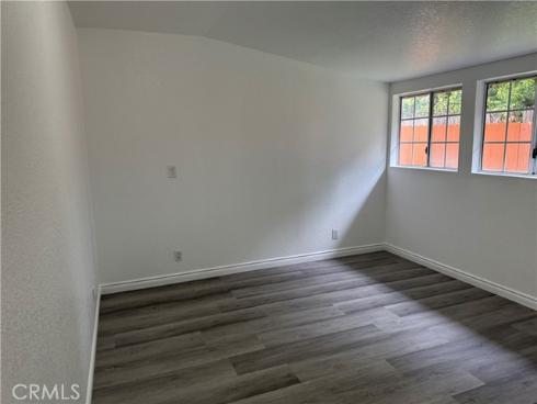 2435 W Broadway , Anaheim, CA