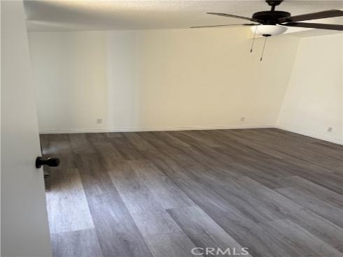 2435 W Broadway , Anaheim, CA