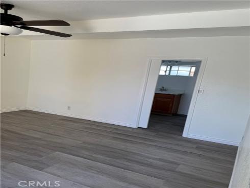 2435 W Broadway  , Anaheim, CA