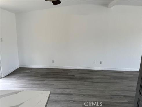 2435 W Broadway , Anaheim, CA