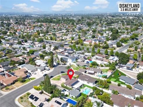 9912 W Harle Avenue, Anaheim, CA