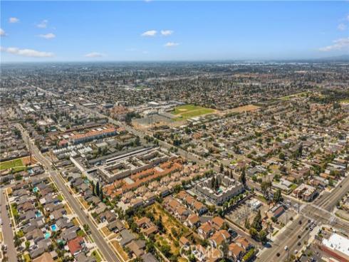 2626 W Ball  J2  Road, Anaheim, CA