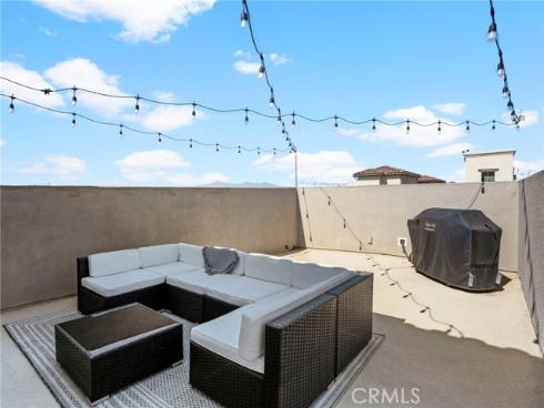 633 S Motif , Anaheim, CA
