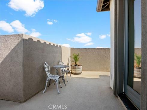 633 S Motif , Anaheim, CA