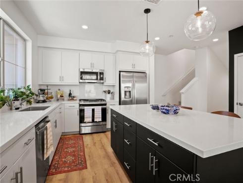 633 S Motif , Anaheim, CA