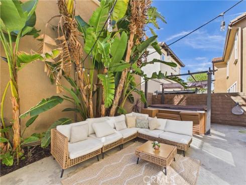 3174 E Piru , Brea, CA