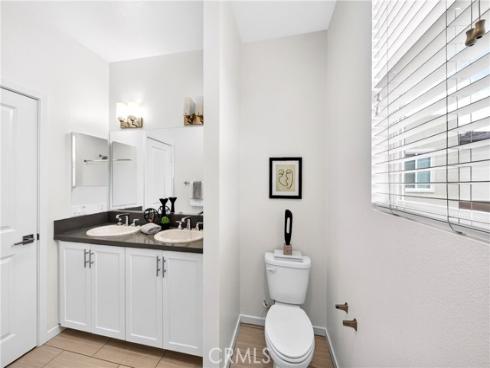 156 N Orange , Brea, CA