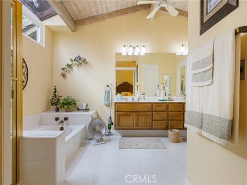 1081 Oak Canyon Way, Brea, CA