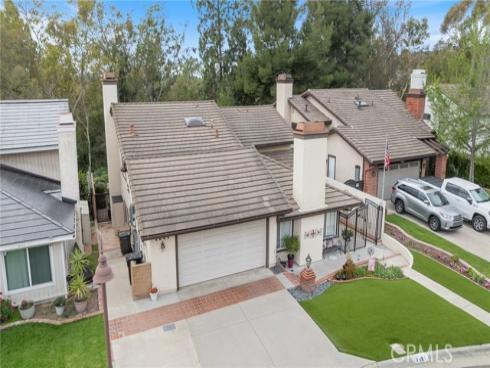 1081 Oak Canyon Way, Brea, CA