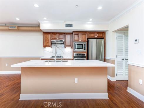 596 S Brea Boulevard, Brea, CA