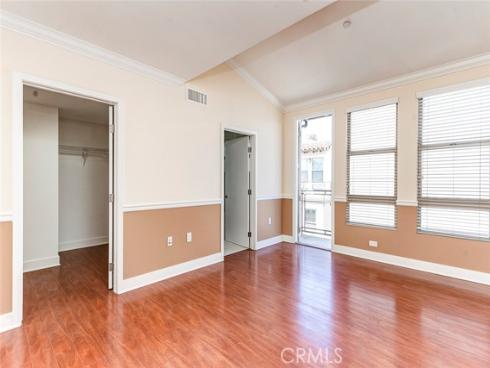 596 S Brea Boulevard, Brea, CA