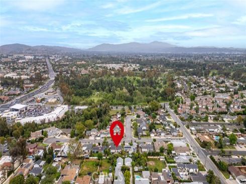 375 Cedar , Brea, CA