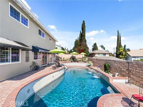 996 W Northwood Ave , Brea, CA