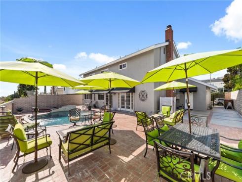 996 W Northwood Ave , Brea, CA