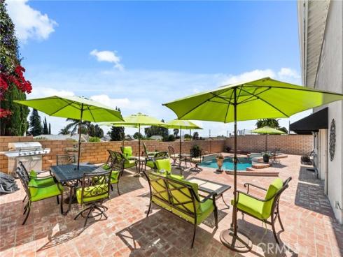 996 W Northwood Ave , Brea, CA