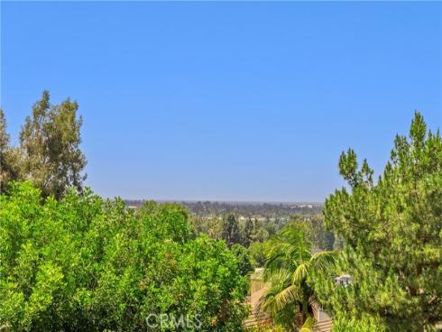 948 Malibu Canyon , Brea, CA