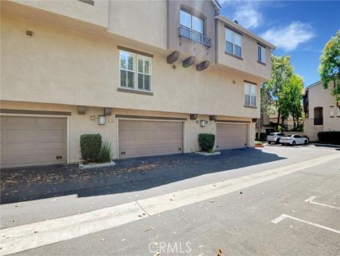 128  Shattuck  38  Circle, Brea, CA
