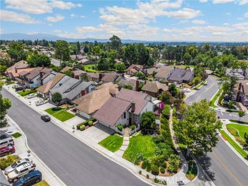 2226  Shadetree   Circle, Brea, CA
