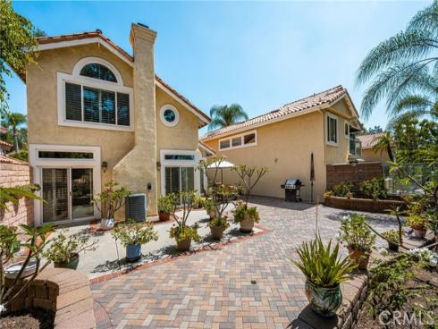 860 E Chisholm   Court, Brea, CA
