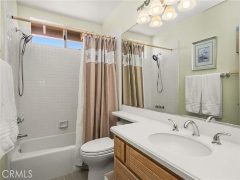 860 E Chisholm   Court, Brea, CA