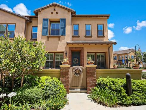 371  Adalina   Lane, Brea, CA