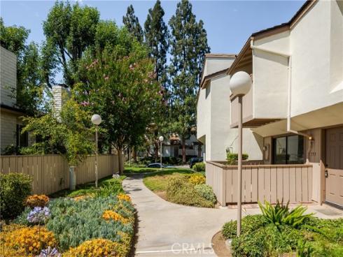 753 Wagon Wheel , Brea, CA
