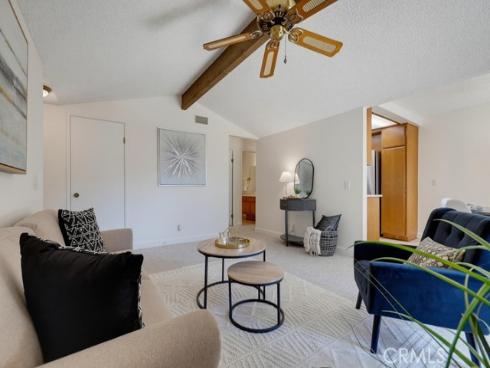 640 N Brea 68 , Brea, CA