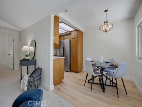 640 N Brea 68 , Brea, CA