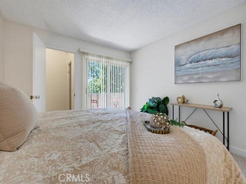 640 N Brea 68 , Brea, CA