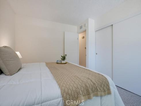 640 N Brea 68 , Brea, CA