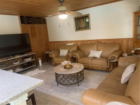 284 E Brookshire Pl , Brea, CA
