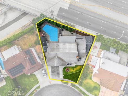 325  Delphia   Avenue, Brea, CA