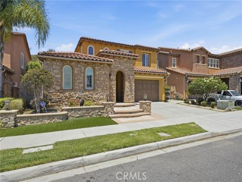 2829 Alamitos Rd , Brea, CA