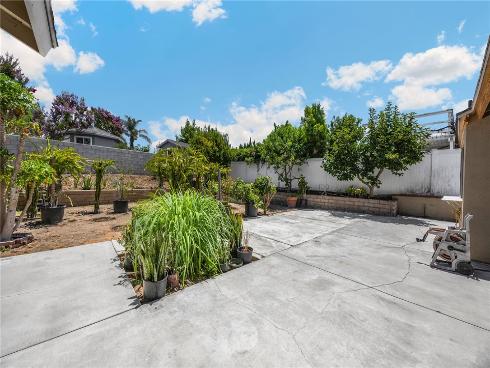 462 Castlegate , Brea, CA