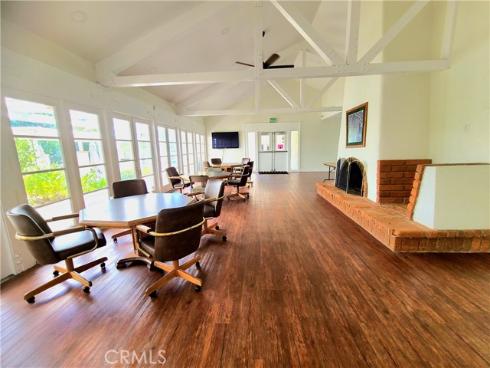 462 Castlegate , Brea, CA
