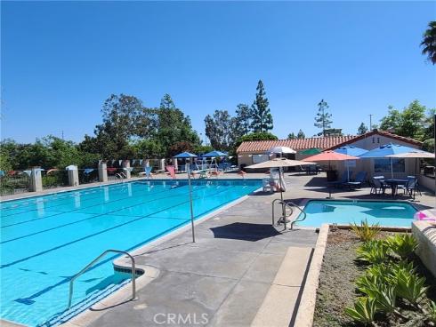 462 Castlegate , Brea, CA