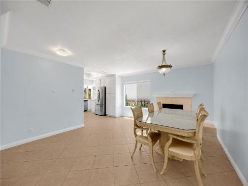 462 Castlegate , Brea, CA