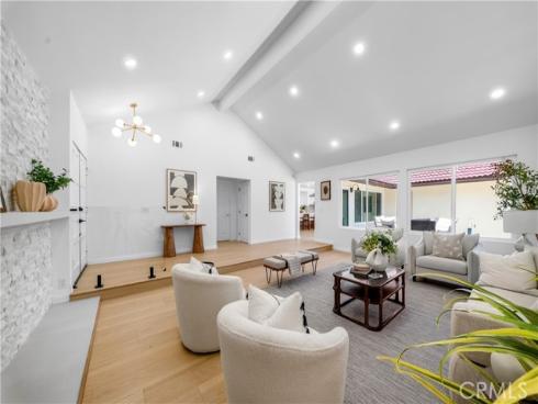 1319 Las Lomas , Brea, CA