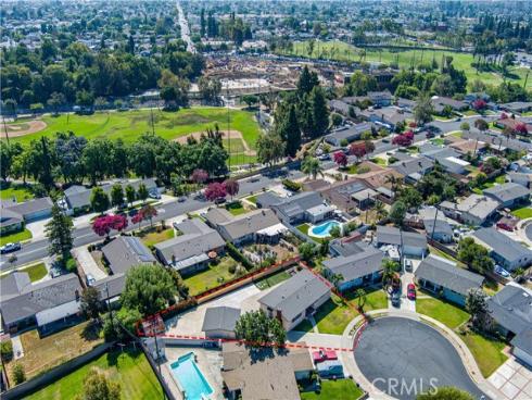 807 W Lemon Street, Brea, CA