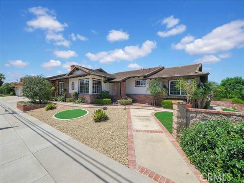 1209 N. Puente Street