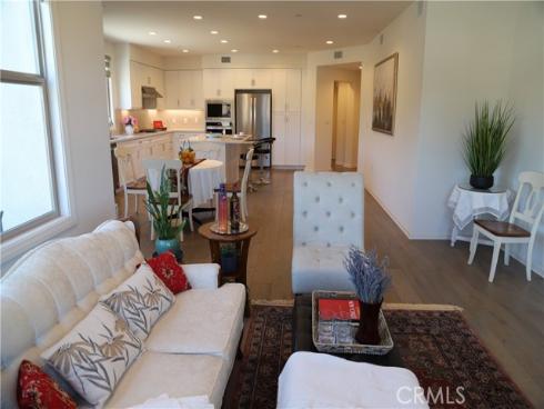 220 Buena Vida 308 Drive, Brea, CA