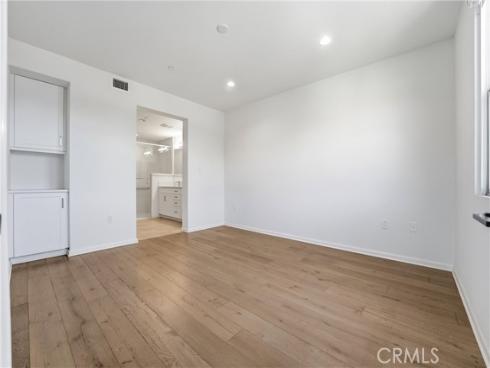 220 Buena Vida 308 Drive, Brea, CA
