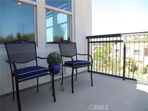 220 Buena Vida 308 Drive, Brea, CA
