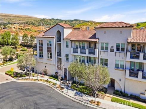 220 Buena Vida 308 Drive, Brea, CA