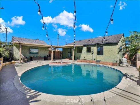 8014  Calendula  , Buena Park, CA